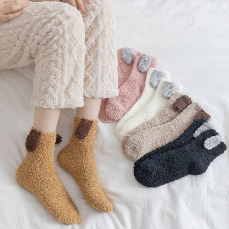 জাপানি 3 ডি খরগোশের কান কোরাল ভেলভেট মোজা মেয়েদের বাড়ির অর্ধেক ভেলভেট ফ্লোর মোজা জাপানি 3 ডি খরগোশের কান কোরাল ভেলভেট মোজা মেয়েদের বাড়ির অর্ধেক ভেলভেট ফ্লোর মোজা