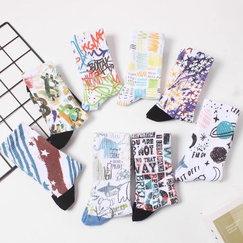 বসন্ত এবং গ্রীষ্মের মোজা, পুরুষদের দীর্ঘ মোজা, মহিলাদের মিডসোলস, ইউরোপীয় এবং আমেরিকান স্ট্রিট স্পোর্টস, দম্পতিদের তুলা মোজা, গ্রাফিতি ট্রেন্ডি মোজা জন্য 3 ডি প্রিন্টিং প্রযুক্তি বসন্ত এবং গ্রীষ্মের মোজা, পুরুষদের দীর্ঘ মোজা, মহিলাদের মিডসোলস, ইউরোপীয় এবং আমেরিকান স্ট্রিট স্পোর্টস, দম্পতিদের তুলা মোজা, গ্রাফিতি ট্রেন্ডি মোজা জন্য 3 ডি প্রিন্টিং প্রযুক্তি